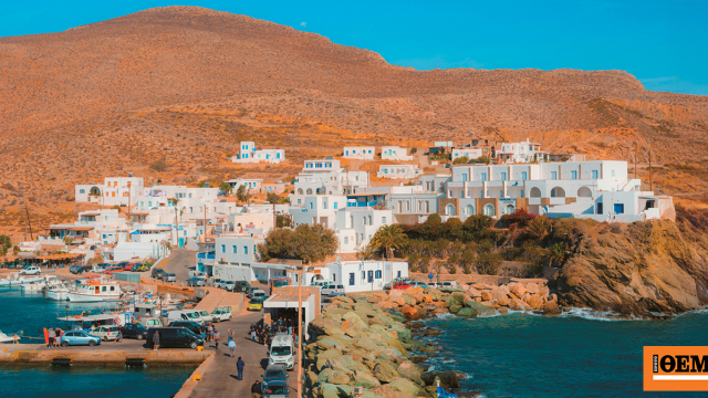 Τι χτίζεις σε Μύκονο και Σαντορίνη, έπονται κι άλλα νησιά και δικογραφίες για άδειες χωρίς έγκριση του υπ. Πολιτισμού