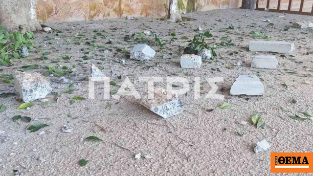 Έπεσαν μεγάλα κομμάτια μπετόν από γέφυρα στο Παλαιόκαστρο, δείτε βίντεο και φωτογραφίες