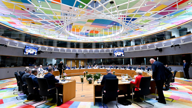 Μη ρεαλιστική η ένταξή της στην ΕΕ το 2027, λένε διπλωμάτες και αναλυτές