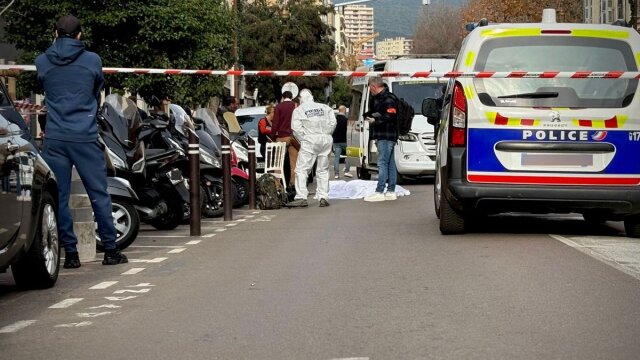 Αστυνομικοί πυροβολούν και σκοτώνουν έναν 26χρονο που απειλούσε με μαχαίρι περαστικούς στην Κορσική