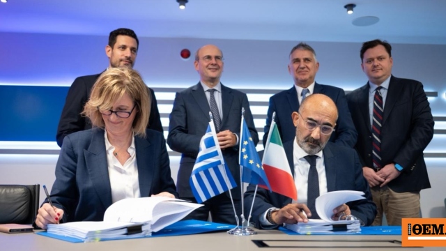 Υπεγράφη η παραγγελία για 23 νέα τρένα, με ιδιωτική επένδυση 308 εκατ. ευρώ και υλοποίηση έως το 2027