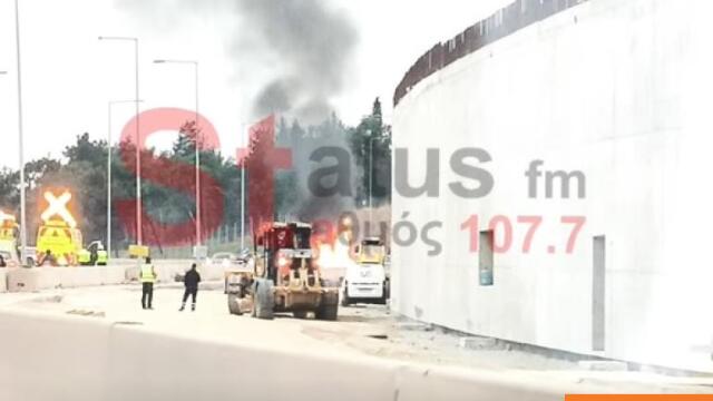 Φωτιά σε όχημα στην περιφερειακή οδό της Θεσσαλονίκης, δείτε βίντεο