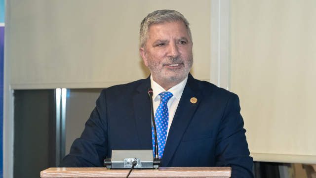 Ο Γιώργος Πατούλης αποχαιρετά τον Χρήστο Πολίτη