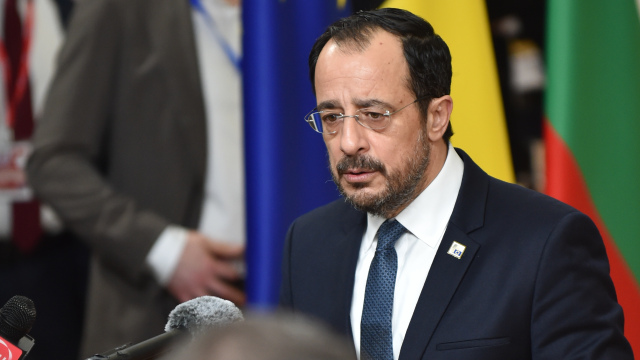 Τι κρύβεται πίσω από το προφίλ «Emily» που διέρρευσε το βίντεο με τις μίζες στο Προεδρικό στην Κύπρο