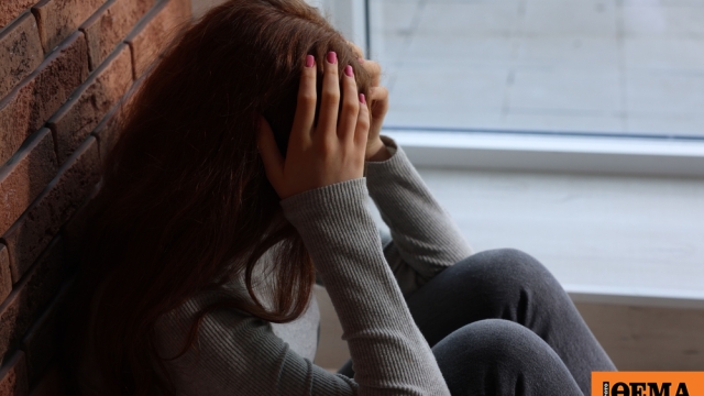 Ομάδα ανηλίκων ξυλοκόπησαν 15χρονη για λόγους ερωτικής αντιζηλίας και βιντεοσκόπησαν την επίθεση