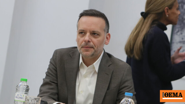 Χάρης Δούκας στον Guardian: «Χρειάζονται περιορισμοί στην Αθήνα, η Πλάκα έχει υπερκορεστεί»