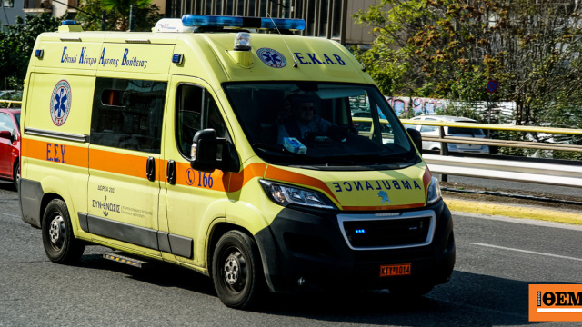 Φορτηγό παρέσυρε και τραυμάτισε σοβαρά πεζή στα Άνω Πατήσια