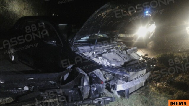 Ένας νεκρός σε τροχαίο στην Ελασσόνα μετά από πλαγιομετωπική σύγκρουση δύο οχημάτων