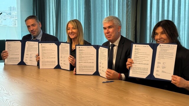 Συμφωνία Κομισιόν και Διαχειριστών Συστημάτων Μεταφοράς Συμφωνία Κομισιόν και Διαχειριστών Συστημάτων Μεταφοράς