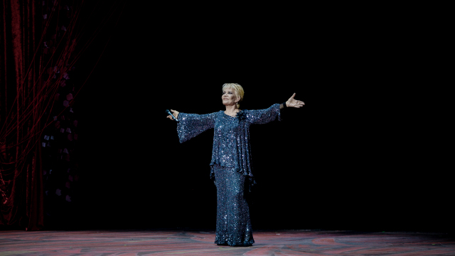 Αποχαιρέτησαν την Μαρινέλλα οι ομάδες μπάσκετ Ολυμπιακού και Παναθηναϊκού