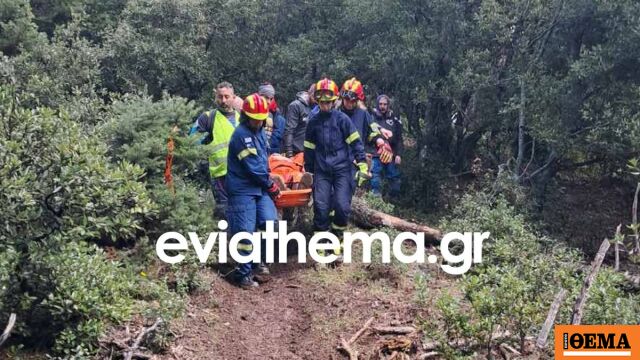 Εύβοια: Επιχείρηση διάσωσης αναβάτη μηχανής σε δύσβατη περιοχή, τραυματίστηκε στο πόδι
