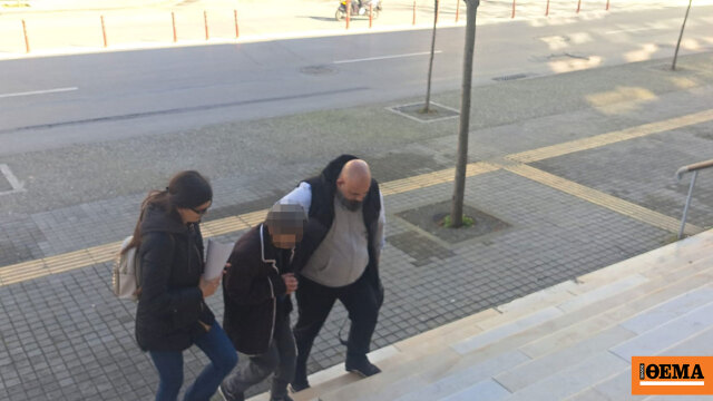 Τη Δευτέρα θα δικαστεί στο αυτόφωρο η 77χρονη που συνελήφθη μετά τον θάνατο του 82χρονου συζύγου της στη Θεσσαλονίκη