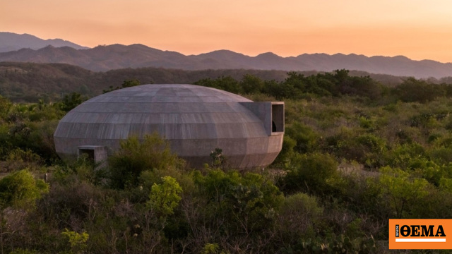 Τι σχεδιάζουν στην έρημο τόσοι θρυλικοί αρχιτέκτονες μαζί;