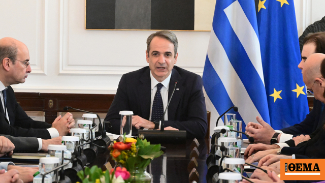 «Εκλογές τώρα, εν ώρα κρίσης; Θα αστειεύεστε!»: Ο Μητσοτάκης κόβει τα σενάρια για πρόωρες κάλπες