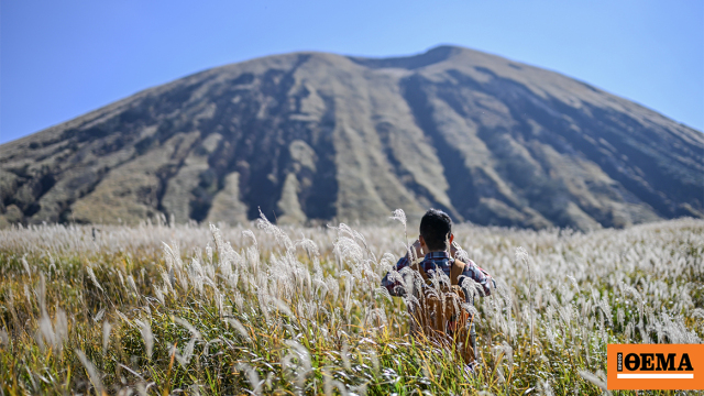 Το υπερηφαίστειο που συγκλόνισε τη Γη «φορτώνει» ξανά: Ο γίγαντας ξυπνά μετά από 7.300 χρόνια