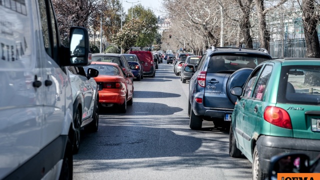 Απίστευτη απάτη στη Θεσσαλονίκη: 38χρονος έβαλε πλαστά QR Code σε σημεία ελεγχόμενης στάθμευσης και έπαιρνε τα χρήματα