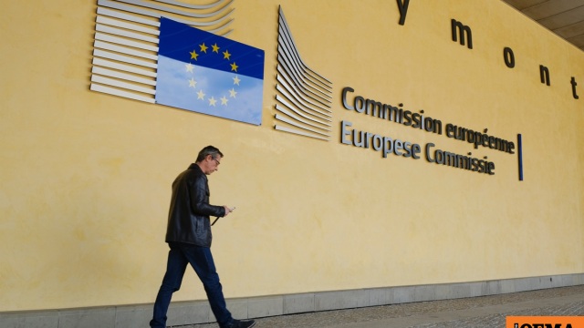 Η ΕΕ κλείνει ομάδα Signal κορυφαίων αξιωματούχων λόγω φόβων για κυβερνοεπιθέσεις