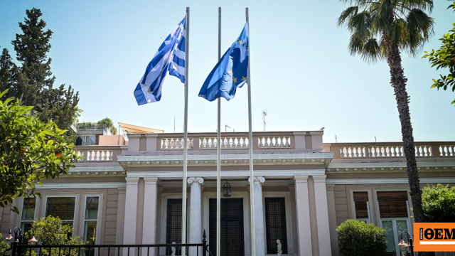 «Τοξική ρητορική και διαστρέβλωση της πραγματικότητας» απαντά η κυβέρνηση στον Ανδρουλάκη
