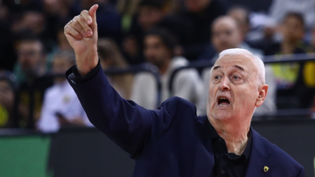 Σάκοτα για τον τραυματισμό του Γκρέι: Πάτησε σ’ ένα καλώδιο κι έγινε η ζημιά, ελπίζω να είναι έτοιμος με τη Μπανταλόνα