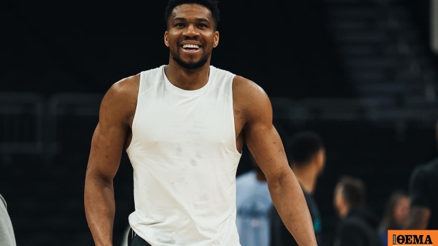 Γιάννης Αντετοκούνμπο: Νέες αιχμές με ανάρτηση και πανηγυρισμοί για το άλεϊ ουπ του Άλεξ στον Θανάση