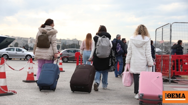 Απο Πειραιά και Ραφήνα αναχωρούν σήμερα οι τελευταίοι εκδρομείς του Πάσχα: Σχεδόν 80.000 οχήματα εγκατέλειψαν την Αθήνα χθες