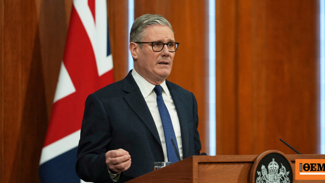 Η Βρετανία δεν υποστηρίζει αποκλεισμό των Στενών του Ορμούζ, λέει ο Κιρ Στάρμερ