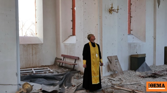 Ο Ζελένσκι ζητά παράταση της ανακωχής και καταγγέλλει 460 παραβιάσεις της πασχαλινής εκεχειρίας από τη Ρωσία