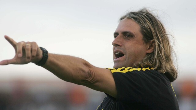 Γκιγιέρμο Όγιος: Ο πρώην προπονητής του Άρη, αναλαμβάνει ως υπηρεσιακός στην Ίντερ Μαϊάμι και θα δουλέψει ξανά με τον Μέσι