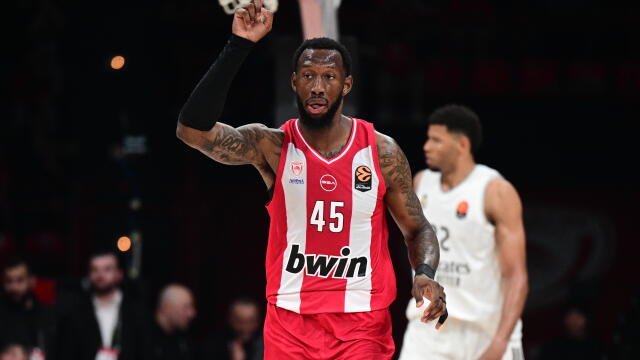 Ντόνα Χολ για το Ολυμπιακός - Μιλάνο: Θα παίξουμε το μπάσκετ μας για να κερδίσουμε