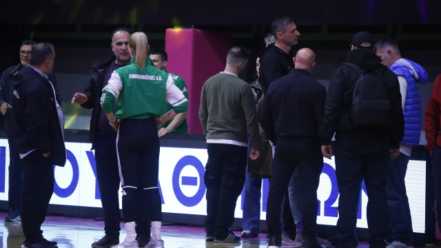 Παναθηναϊκός: Δεν κατέβηκε στο 2ο ημίχρονο του τελικού της Α1 μπάσκετ με τον Αθηναϊκό, βίντεο