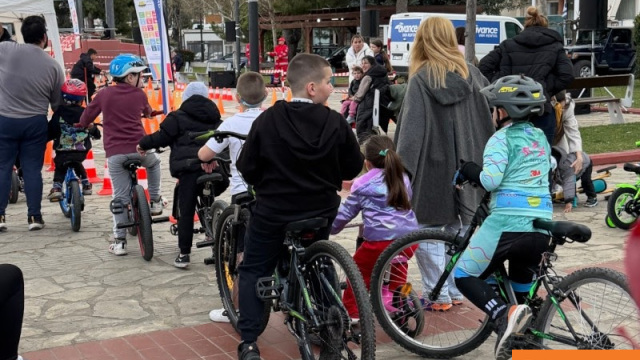 ΔΕΗ Tour of Hellas 2026: Πειραιάς, Γλυφάδα και Λαμία παίρνουν τη σκυτάλη στις εκπαιδευτικές δράσεις της Cycling Greece