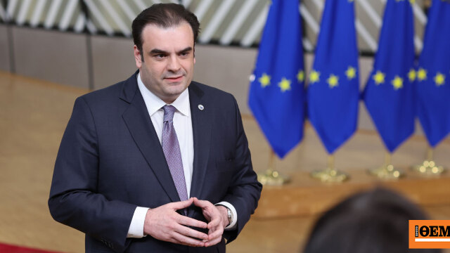 Πιερρακάκης: Η Ελλάδα μειώνει το χρέος από το 210% στο 136% και ανεβάζει ταχύτητα στις επενδύσεις