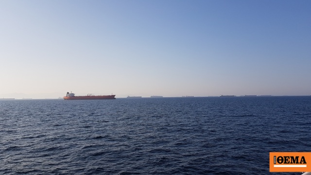 Υπό ινδική σημαία τα δύο πλοία που δέχτηκαν επίθεση ενώ διέσχιζαν τα Στενά του Ορμούζ