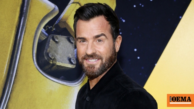 Ο Τζάστιν Θερού έγινε πατέρας, το στιγμιότυπο με τον γιο του στην αγκαλιά του