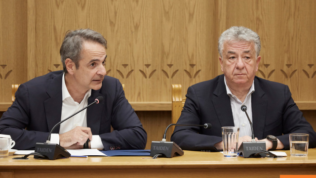 Σύσκεψη υπό τον Μητσοτάκη στην Περιφέρεια Κρήτης για την αντιμετώπιση της λειψυδρίας