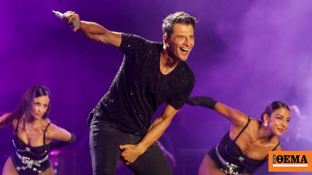 Σάκης Ρουβάς: Αν άκουγα τα σχόλια δεν θα είχα κάνει τίποτα στη ζωή μου, με σχολιάζουν από το 1991 που ξεκίνησα την καριέρα μου