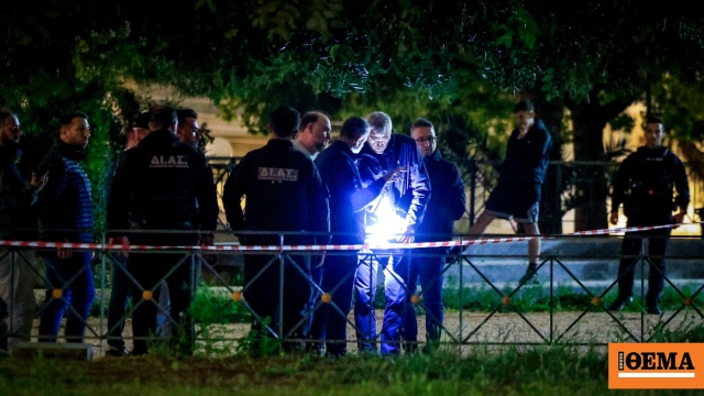 Ο υψηλόβαθμος αξιωματικός της ΕΛΑΣ πήγε για τον νεκρό από το μαχαίρωμα στον Άγιο Δημήτριο χωρίς να ξέρει ότι είναι ο γιος του, πού στρέφονται οι έρευνες