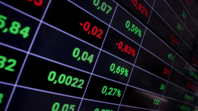 Χρηματιστήριο Αθηνών: «Μάζεψε» την αρχική πτώση αλλά έκλεισε στο κόκκινο – Εβδομαδιαίες απώλειες 3,8%