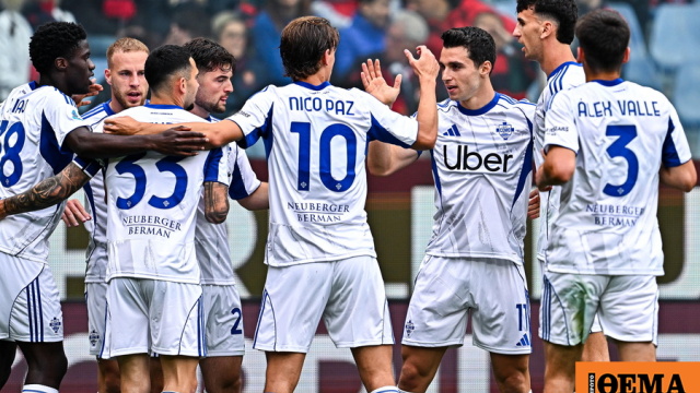 Σκόραρε ο Δουβίκας και ελπίζει ακόμα σε έξοδο στο Champions League η Κόμο, 2-0 τη Τζένοα, δείτε τα γκολ