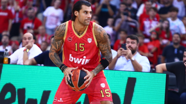 Γιώργος Πρίντεζης: «Το on ball παιχνίδι του Ολυμπιακού θα κάνει τη διαφορά φέτος στη Euroleague»