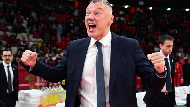 Euroleague: Εύκολα στο 2-0 η Φενέρ, 86-74 την Ζάλγκιρις