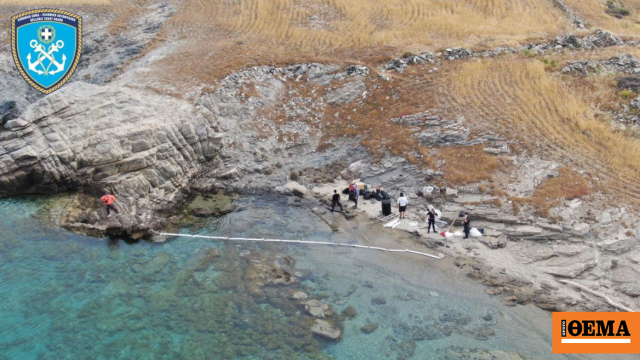 Επιχείρηση απορρύπανσης μετά από διαρροή πετρελαιοειδών στη Μύκονο