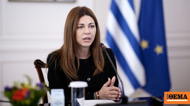 Sofia Zaharakis: Eğitim Bakanlığı'nın planladığı değişiklikler, öğretmen atamaları ve taban puanlar için takvim