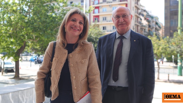 Στον Άρειο Πάγο η Καρυστιανού για να καταθέσει την ιδρυτική διακήρυξη και τις υπογραφές για το κόμμα της
