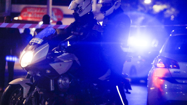 Οδηγός μηχανής παρέσυρε ανήλικη στο Κερατσίνι - Διακομίστηκαν στο Γενικό Κρατικό Νικαίας