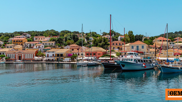 Μηχανική βλάβη σε ιπτάμενο δελφίνι που πήγαινε στους Παξούς