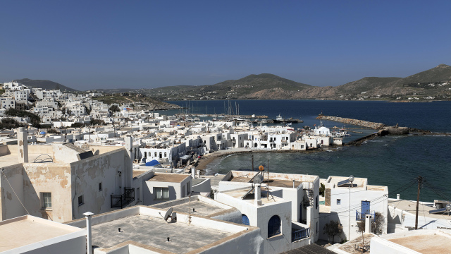 Η «άλλη» Πάρος: Διαδρομές, γεύσεις και αρώματα