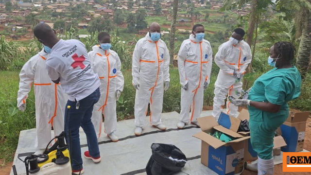 Kongo'da Ebola kurtarma ekibine saldırı: Cesetle temas riski