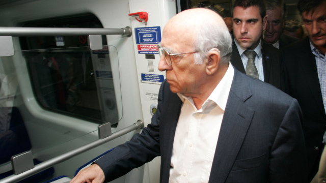 Ο «Σαρακατσάνος» της Νέας Δημοκρατίας που δεν έγινε πρόεδρος -  Έφυγε ήσυχα στα 85 του ο τελευταίος «βαρόνος»