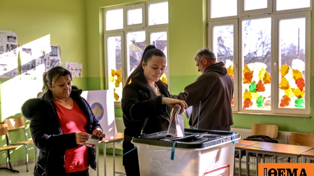 Ομαλά διεξάγονται οι βουλευτικές εκλογές στο Κόσοβο - Αναζητ
